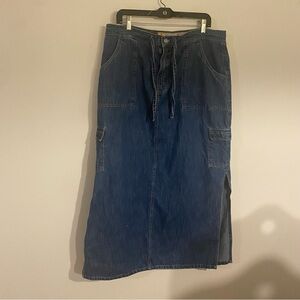 Frantic Vintage Denim Maxi Skirt with 4 Pockets